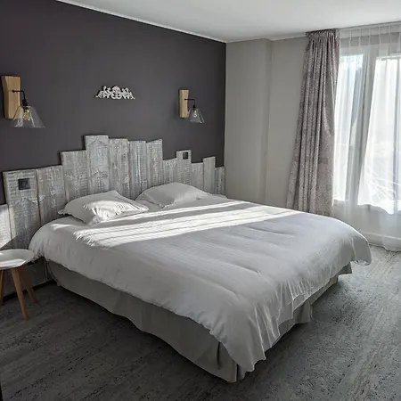 Hotel De L'ours
