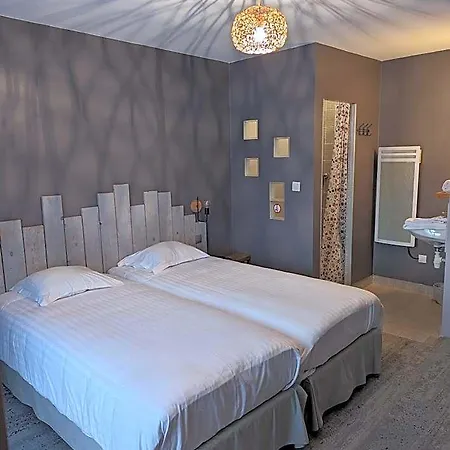 De L'ours Hotel