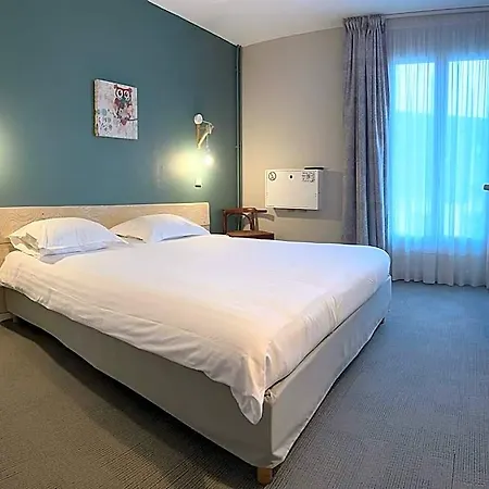 Hotel De L'ours Arette