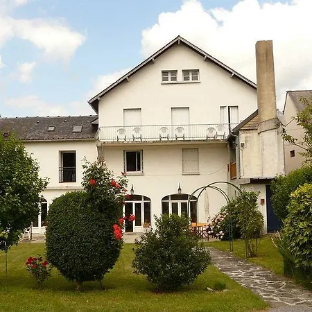 De L'ours Hotel 2*