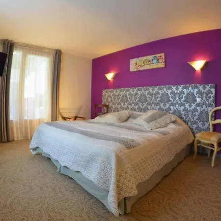 De L'ours Hotel