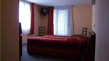 Hotel De L'ours Arette